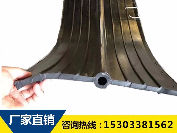鋼板止水帶和橡膠止水帶相比哪個(gè)更好些？