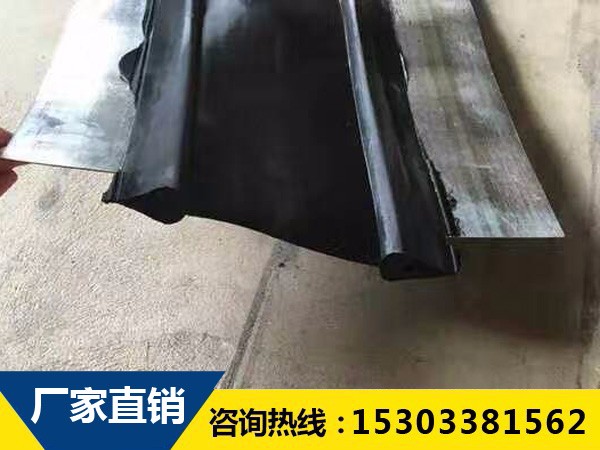如何利用鋼邊橡膠止水帶二邊的安裝孔到更佳？